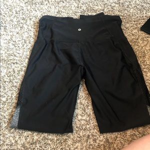 Black athletic legging